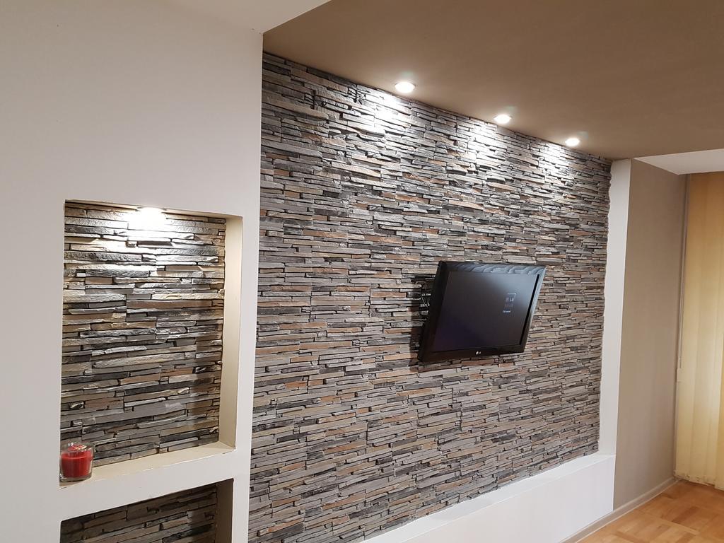Woodstone Apartment Ploieşti Extérieur photo